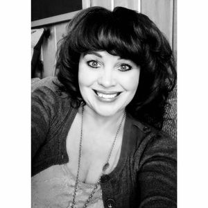 Meet your Posher, Pamela